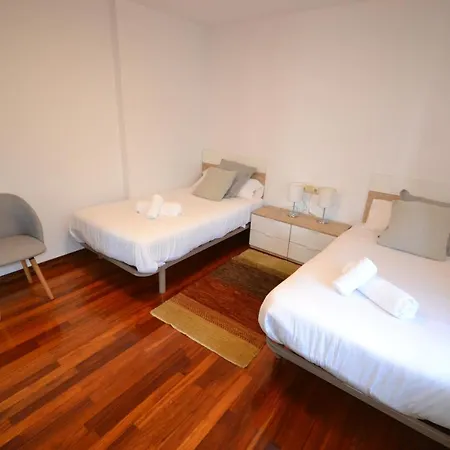 Апартаменти Andoaga *